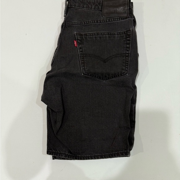 Levi's Black Denim shorts Classic Style - Picture 1 of 3
